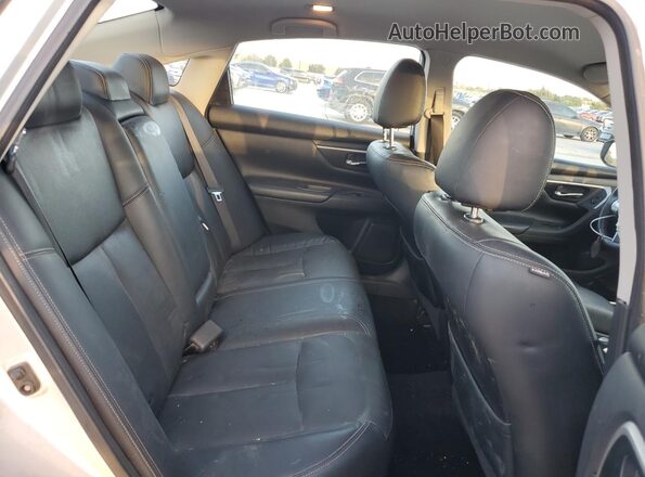 1N4AL3AP0JC180949 2018 NISSAN ALTIMA Silver Widok tylnych siedzeń