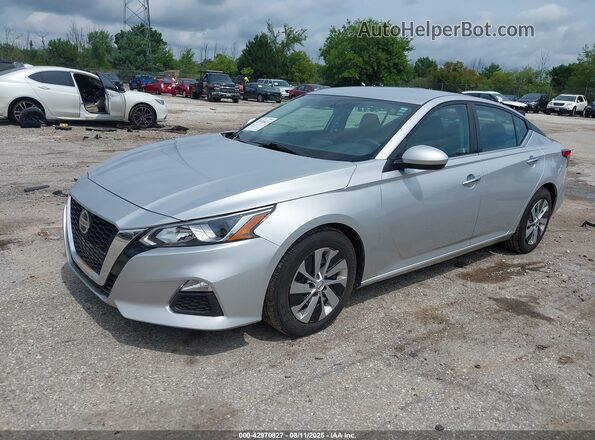 1N4BL4BV2LC247643 2020 NISSAN ALTIMA Silver წინა მარცხენა ხედი სამი მეოთხედიდან