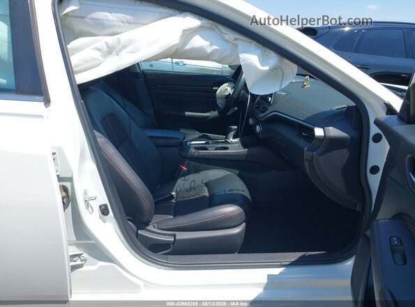 1N4BL4CV3LC222510 2020 NISSAN ALTIMA Белый Вид салона спереди