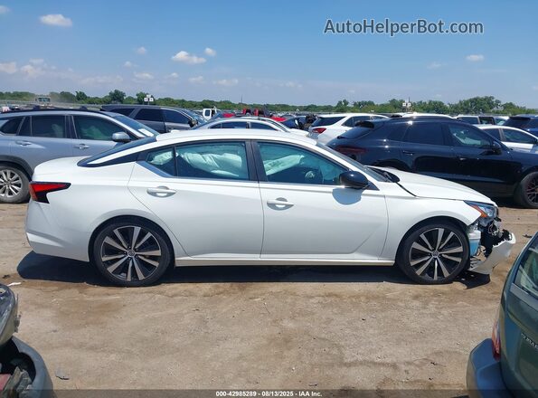 1N4BL4CV3LC222510 2020 NISSAN ALTIMA Белый Вид задней части салона