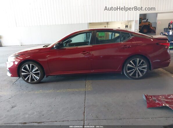 1N4BL4CV4MN409857 2021 NISSAN ALTIMA Burgundy სალონის 360-გრადუსიანი ხედი
