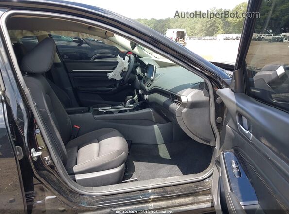 1N4BL4DV3MN353263 2021 NISSAN ALTIMA Черный Вид салона спереди