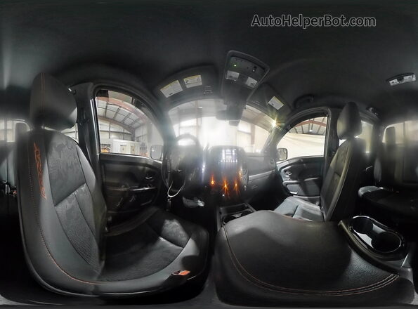 1N6AA1ED0MN504718 2021 NISSAN TITAN White 