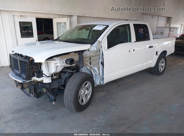 1N6AA1EE4PN103654 2023 NISSAN TITAN Белый 