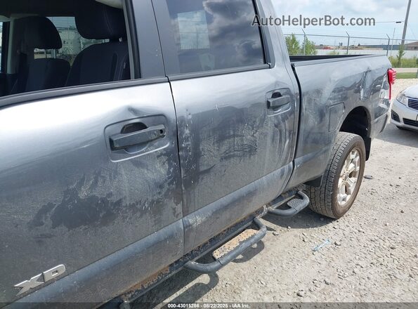 1N6AA1FB1RN113985 2024 NISSAN TITAN XD Gray Widok deski rozdzielczej
