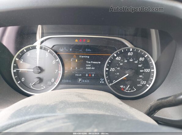 1N6AA1FB1RN113985 2024 NISSAN TITAN XD Gray Widok tylnych siedzeń