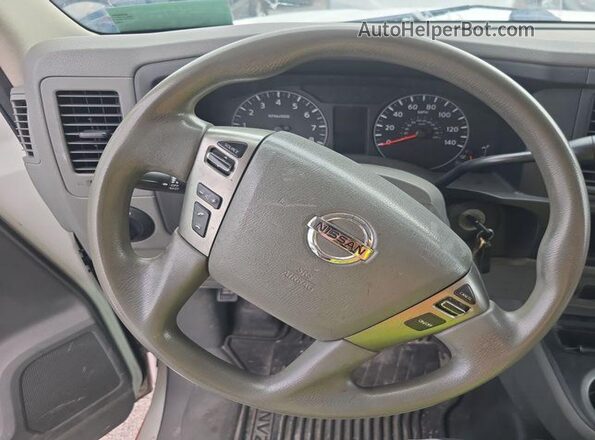 1N6BF0KY0JN802432 2018 NISSAN NV CARGO NV2500 HD White Front left