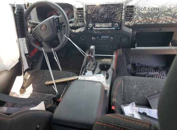 1N6ED1EKXRN656164 2024 NISSAN FRONTIER Черный 