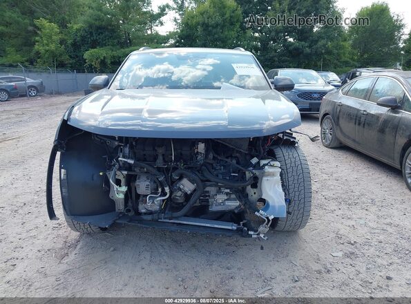 1V2FE2CA8MC221229 2021 VOLKSWAGEN ATLAS Gray Rear interior view