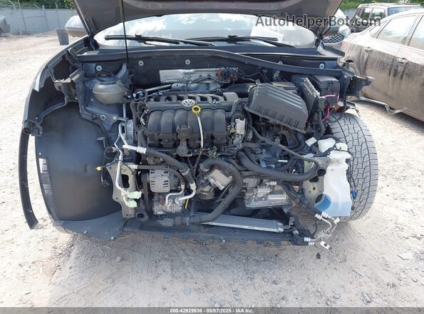 1V2FE2CA8MC221229 2021 VOLKSWAGEN ATLAS Gray Front view