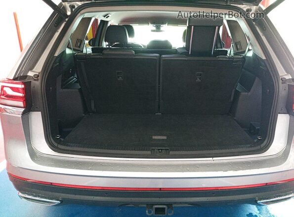 1V2HR2CA6RC575206 2024 VOLKSWAGEN ATLAS  წინა მარცხენა ხედი სამი მეოთხედიდან