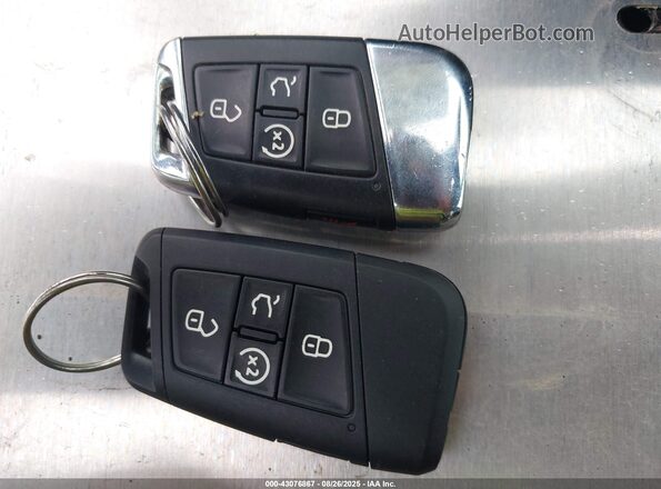 1V2JR2CA4MC592208 2021 VOLKSWAGEN ATLAS Black Widok deski rozdzielczej