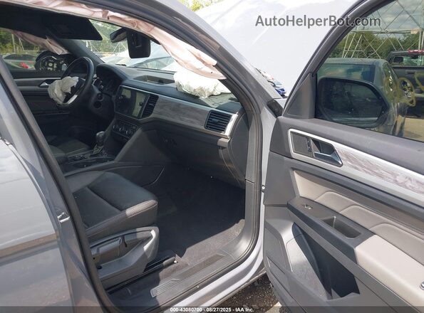 1V2KC2CA2MC213518 2021 VOLKSWAGEN ATLAS Gray Widok wnętrza z przodu