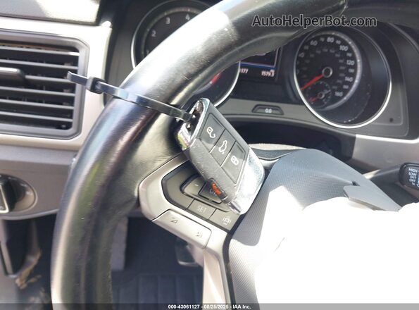 1V2LP2CA1MC524902 2021 VOLKSWAGEN ATLAS Синий Вид панели приборов