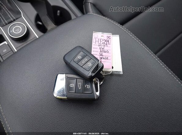 1V2LP2CA1MC565787 2021 VOLKSWAGEN ATLAS White Вид панелі приладів