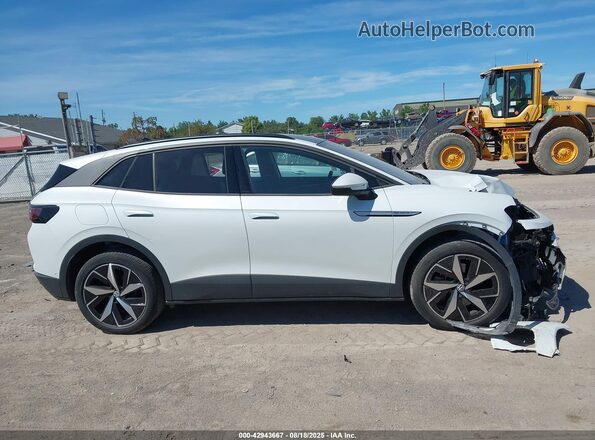 1V2WNPE85PC021386 2023 VOLKSWAGEN ID.4 Белый Вид задней части салона