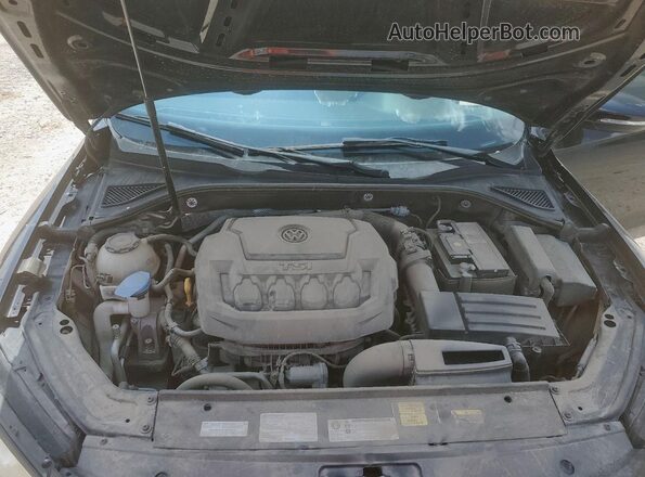 1VWAA7A30JC034228 2018 VOLKSWAGEN PASSAT Black 