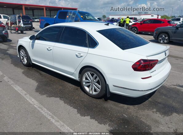 1VWBA7A32JC016723 2018 VOLKSWAGEN PASSAT Белый 