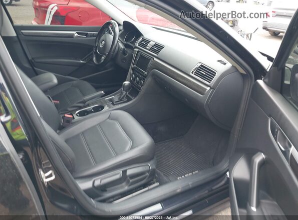 1VWBA7A32JC032517 2018 VOLKSWAGEN PASSAT Черный 