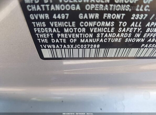 1VWBA7A3XJC027288 2018 VOLKSWAGEN PASSAT Silver 