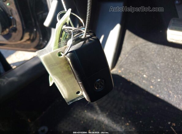 1VWMA7A39LC027522 2020 VOLKSWAGEN PASSAT Черный 