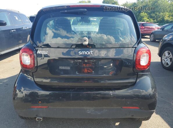 WMEFJ5DAXHK170925 2017 SMART FORTWO Black 