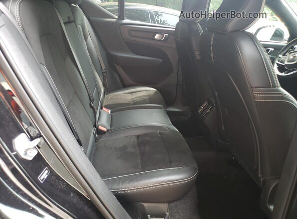 YV4162UM7M2556664 2021 VOLVO XC40 Черный Вид подкапотного пространства