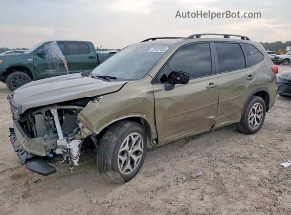 JF2SKADC0RH490646 2024 SUBARU FORESTER Зеленый 