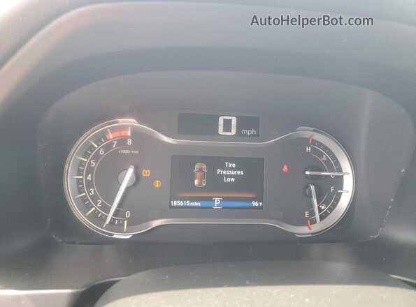5FNYF6H34JB049403 2018 HONDA PILOT Black 