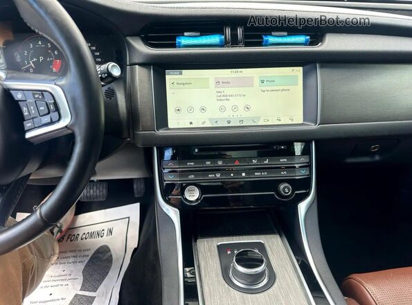 SAJBM2FVXJCY6XXX 2018 JAGUAR XF White 