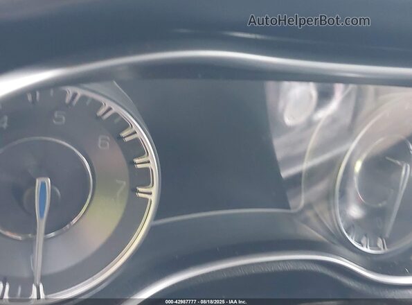 2C3CCAAG0JH342040 2018 CHRYSLER 300 Gray 