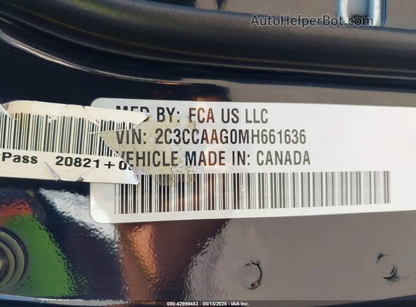 2C3CCAAG0MH661636 2021 CHRYSLER 300 Black Engine compartment view