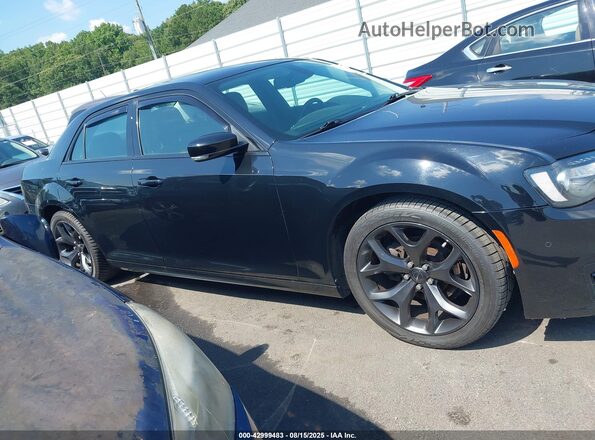 2C3CCAAG0MH661636 2021 CHRYSLER 300 Black Rear interior view