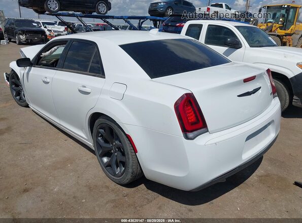 2C3CCAAG4PH676712 2023 CHRYSLER 300 White უკანა მარცხენა