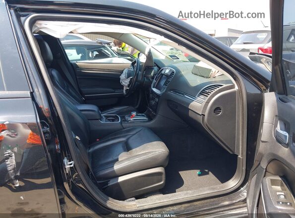 2C3CCAAG8MH558299 2021 CHRYSLER 300 Black Vista interior delantera