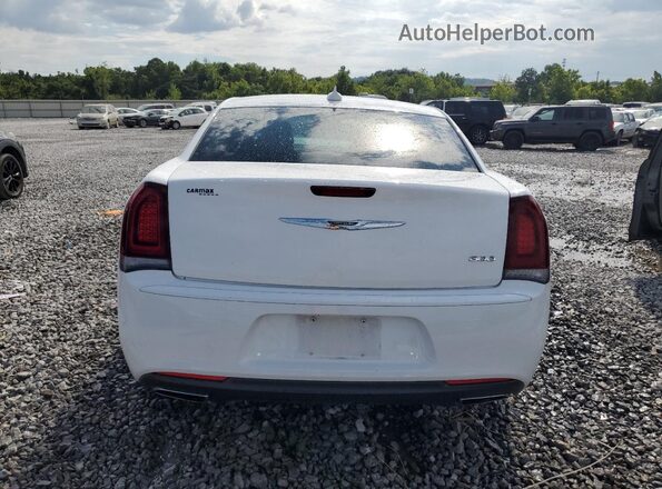 2C3CCAAGXJH265144 2018 CHRYSLER 300 White 