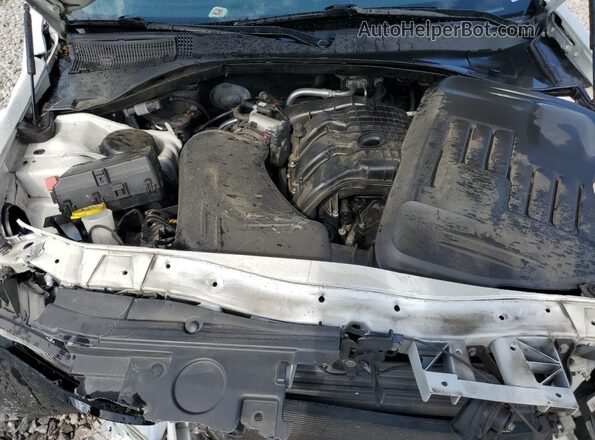 2C3CCAAGXJH265144 2018 CHRYSLER 300 White 