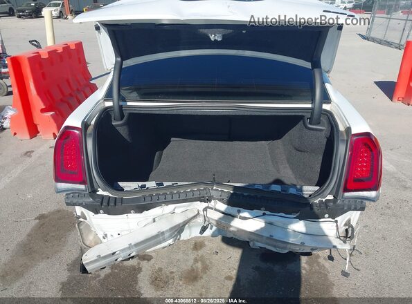 2C3CCABG0MH532777 2021 CHRYSLER 300 White Vista frontal