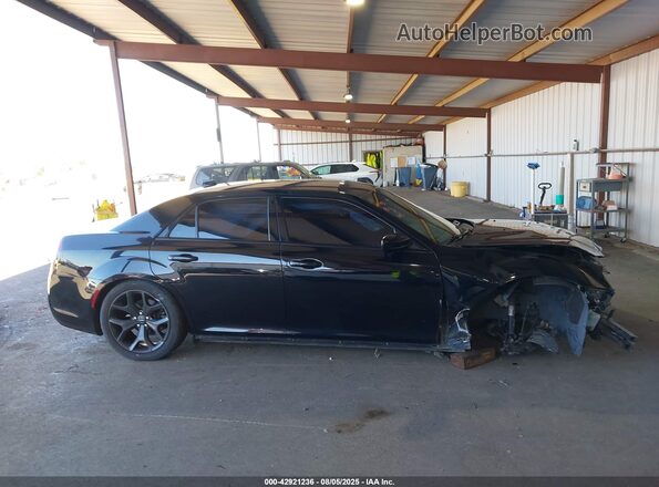 2C3CCABG2LH250123 2020 CHRYSLER 300 Black 