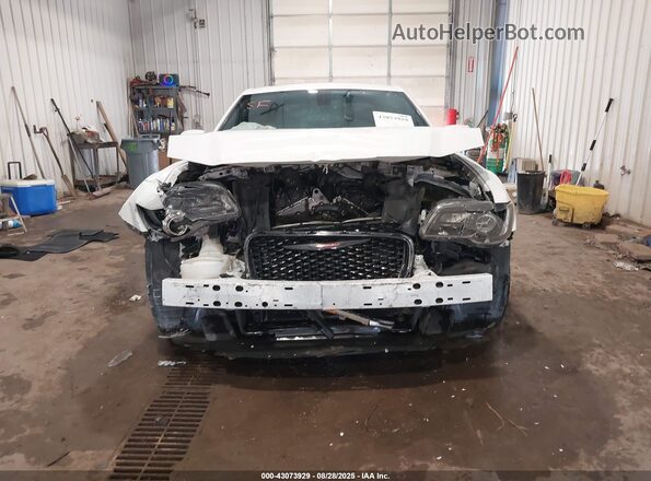 2C3CCABG7MH537412 2021 CHRYSLER 300 White Vista interior trasera
