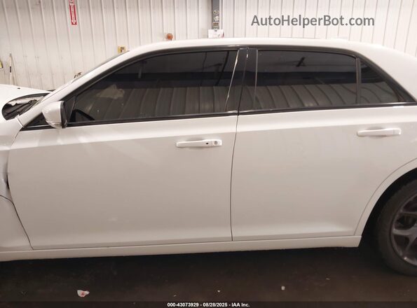 2C3CCABG7MH537412 2021 CHRYSLER 300 White 