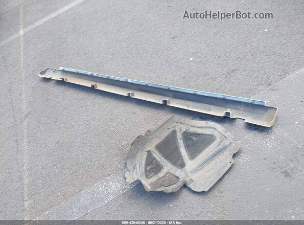 2C3CCADG2NH134386 2022 CHRYSLER 300 White Vista del cuadro de instrumentos