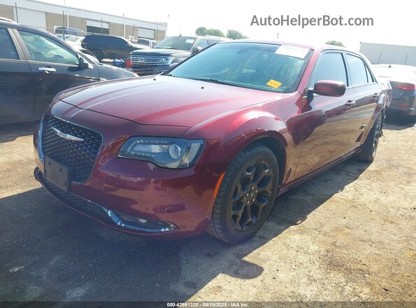 2C3CCAGG7LH146056 2020 CHRYSLER 300 Red Vista tres cuartos delantera izquierda