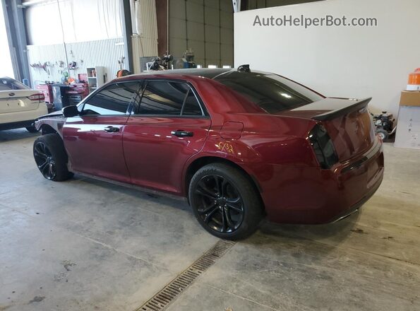 2C3CCAGG8JH165468 2018 CHRYSLER 300 Maroon 