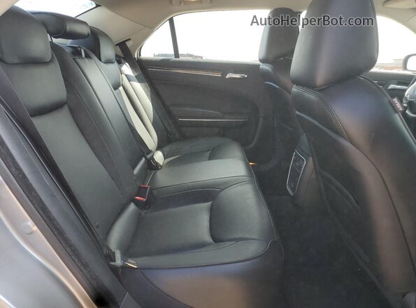 2C3CCAKG0JH300417 2018 CHRYSLER 300 Серый 