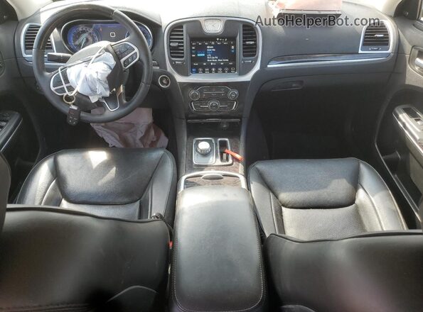 2C3CCAKG0JH300417 2018 CHRYSLER 300 Серый 