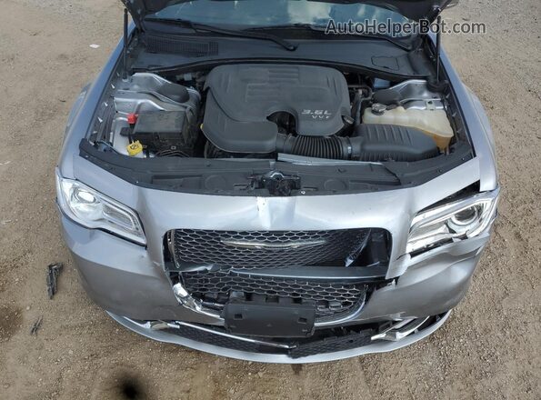 2C3CCAKG0JH300417 2018 CHRYSLER 300 Серый 