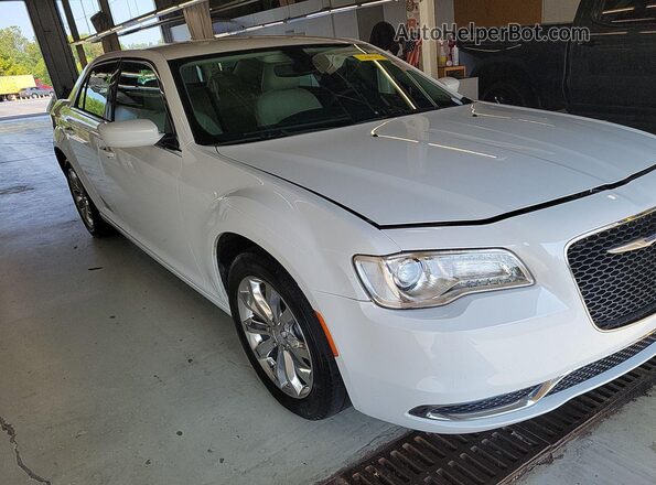 2C3CCARG3PH628459 2023 CHRYSLER 300  