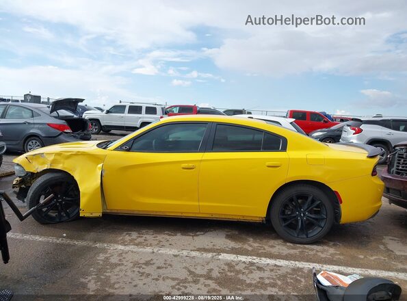 2C3CDXBG0JH174382 2018 DODGE CHARGER Желтый Панорамный вид салона 360°