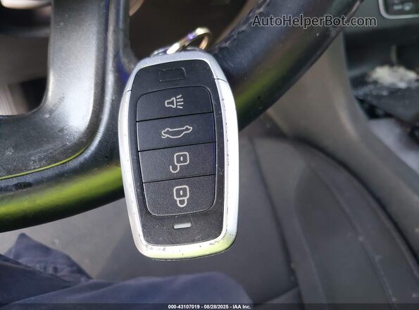 2C3CDXBG9LH238776 2020 DODGE CHARGER White Вид панелі приладів